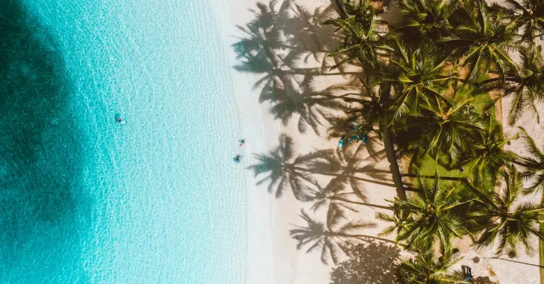 Can You Sleep On The Beach In Hawaii?