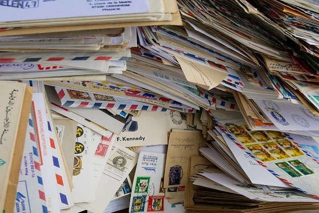 Mails