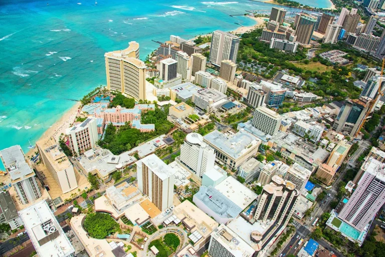 Living In Honolulu Without A Car: A Detailed Guide