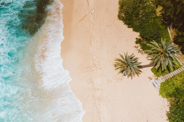 The Worst Hawaiian Island For Tourists – Why You Should Avoid Molokai
