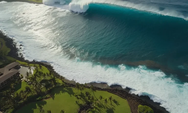 How Big Are The Waves In Hawaii?