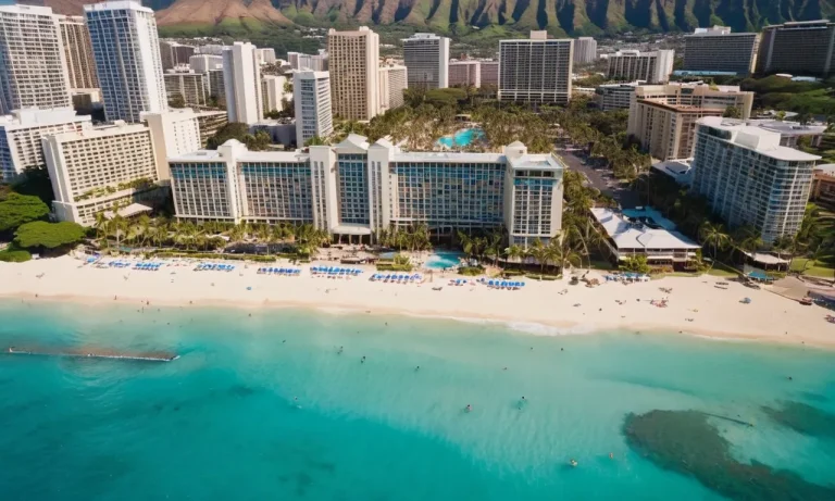 What Hawaiian Island Is Waikiki Located On?
