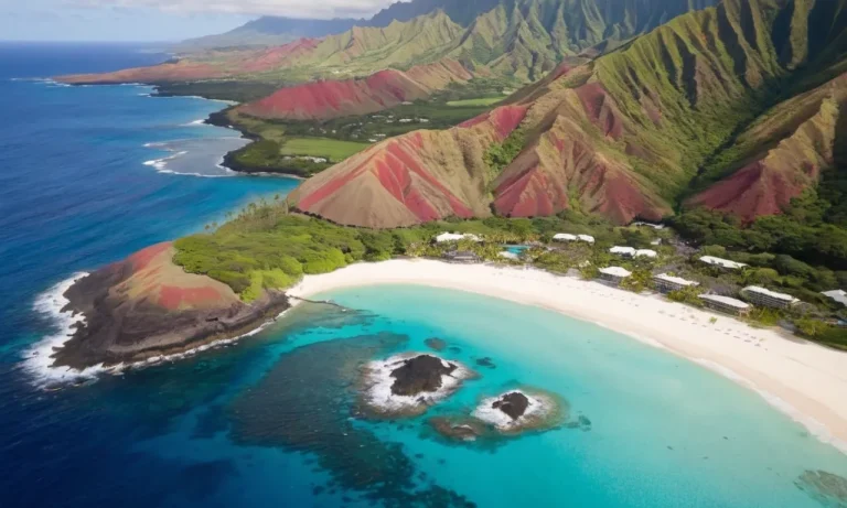 What Ocean Surrounds Hawaii?